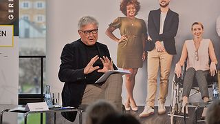 Axel Gaser moderiert