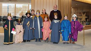 Die Sternsinger sind im Landtag
