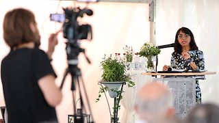 Landtagspräsidentin Muhterem Aras hält eine Rede bei der Jubiläumsfeier der Paulinenpflege