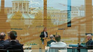 Blick in den Plenarsaal