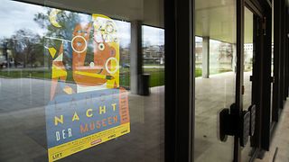 Plakat am Eingang des Landtags