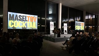 Titel des Film: Masel Tov Cocktail