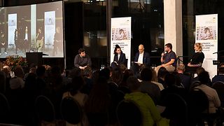 Spannende Diskussionen auf dem Podium