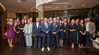 Gruppenbild der Abgeordnetendelegation aus Oberösterreich beim Jugendlandtag 