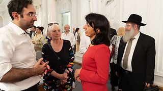 Austausch und Empfang zum Jüdischen Neujahrsfest nach der Oppenheimer-Verleihung