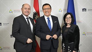 Der österreichische Nationalratspräsident Wolfgang Sobotka, Landtagsvizepräsident Dr. Wolfgang Reinhart und die österreichische Bundesratspräsidentin Margit Göll