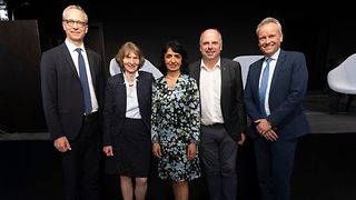 Landtagspräsidentin Aras mit Aleida Assmann und Martin Hahn in Salem