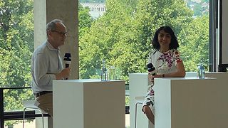 SWR Intendant Prof. Dr. Kai Gniffke im Gespräch mit Landtagspräsidentin Muhterem Aras.