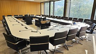 der leere Friedrich-Ebert-Saal