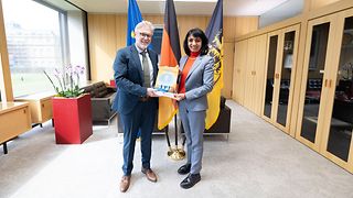 Prof. Dr. Tobias Keber, Landesbeauftragter für den Datenschutz und die Informationsfreiheit Baden-Württemberg (LfDI) und Landtagspräsidentin Muhterem Aras