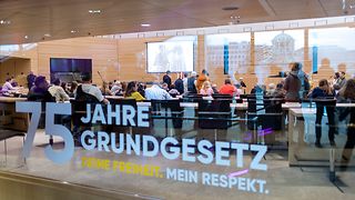 Blick in den Plenarsaal