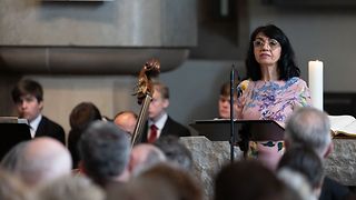 Muhterem Aras spricht ein Grußwort