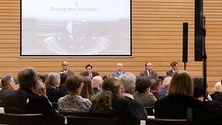 Blick auf die Akteure