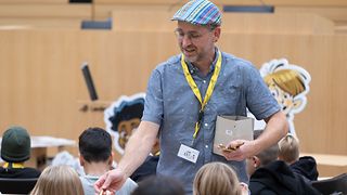 Saße sammelt Ideen der Kinder