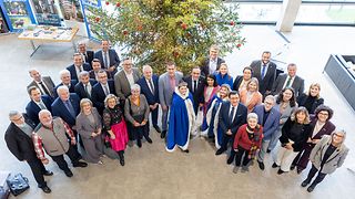 Freude im Landtag über den Tannenbaum aus dem Schwarzwald