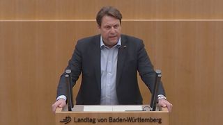 Boris Weirauch am Redepult