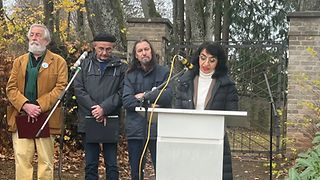 Landtagspräsidentin Aras bei Ihrer Festrede auf dem jüdischen Friedhof in Ellwangen