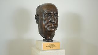 Büste von Karl Gengler