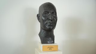 Büste von Karl Person