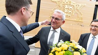 Die ersten Gratulanten