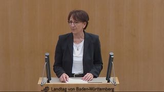 Ute Leidig am Redepult