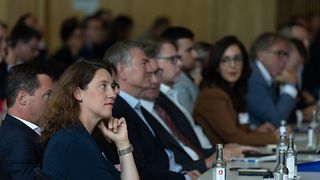Auch Abgeordnete des Landtags sind unter den Gästen