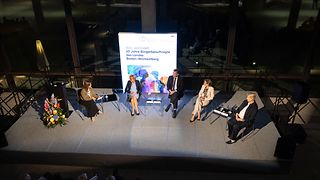 Podiumsdiskussion mit Uli Grötsch, Barbara Schleicher-Rothmund, Marion Drammen sowie Dr. Cornelia Ruppert
