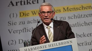 Landtagspräsident Thomas Strobl am Rednerpult