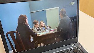 Mara und Finn Kemper sprechen mit Simone Arnold Liebster