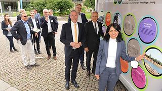 Blick auf das Bildermemory hinten am Geomobil