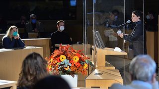 Poetry-Slam im Plenarsaal